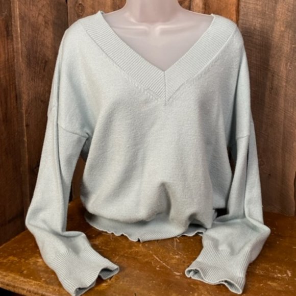 Philosophy Sweaters - Philosophy Dusty Blue V-Neck Sweater - Size Medium